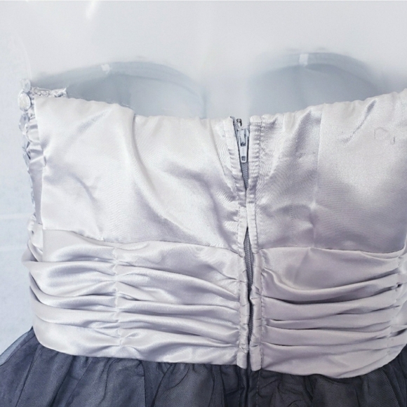 ⤵️Speechless dress silver top half w/rhinestones bottom black tulle *11 - Picture 3 of 8